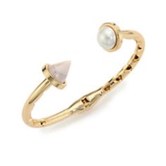 Eddie Borgo Inlaid Pearl Hinged Cuff - Picture 3 of 14